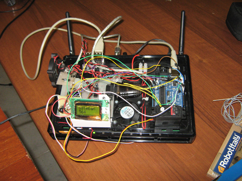 Arduino робот с управление по WiFi